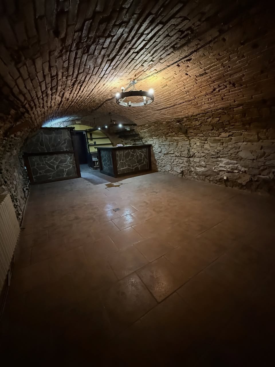 Historické prostory pro restauraci — foto 2