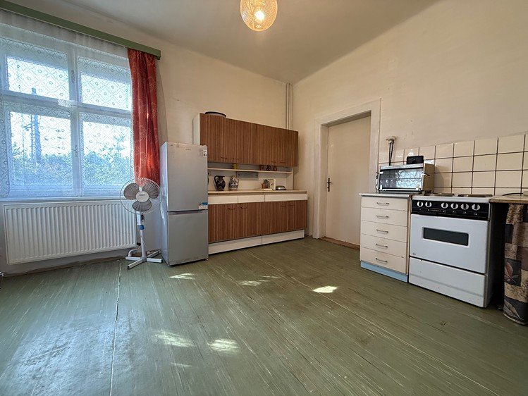 Prostorná vila 240 m², 5 pokojů — foto 6